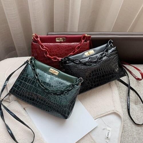 Ladies Fashion Street Trend Crocodile Pattern One Shoulder Crossbody Small Square Bag Textured Bag