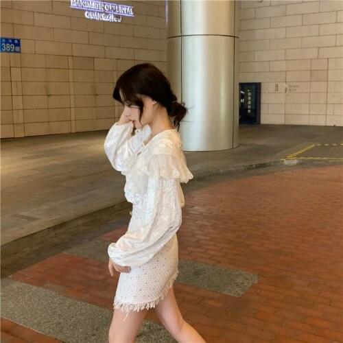 Autumn new style lace mesh stitching double-collar corduroy shirt retro puff sleeve loose blouse female