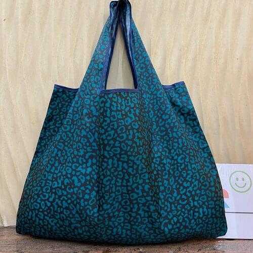 Womens handbag 50Pounds Plus Leopard Print Shopping Bag Lady Foldable Oxford Cloth Reusable Fruit Grocery Pouch