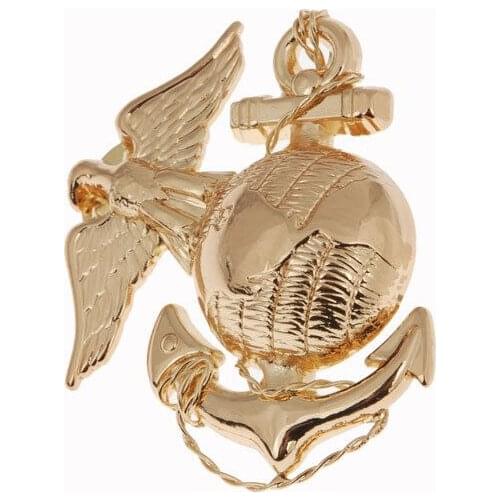 WWII USMC OFFICER EGA BARRACKS METAL HAT BADGE GOLD INSIGNIA