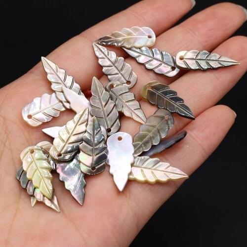 4pcs Natural Freshwater Shell Charm Leaf Shape Black Shell Loose Beads for Diy Jewelry Charm Necklace Bracelet Size 9x22mm