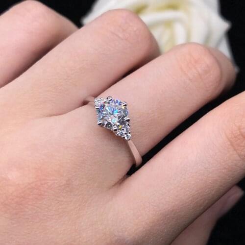 1Ct 6.5mm D VVS1 Moissanite Diamond Engagement Ring Solid 18K White Gold Jewelry for Women AU750 Wedding Ring R149