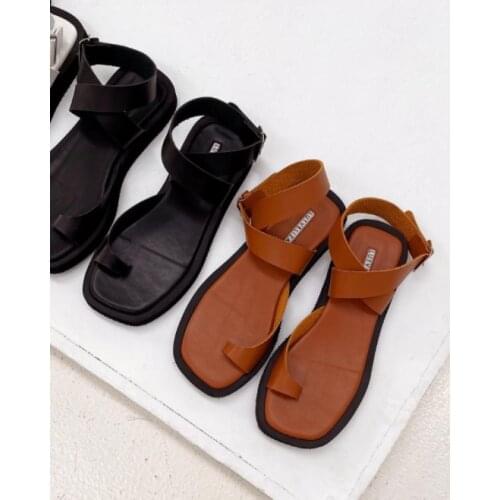 Sabelin Women's Shoes With A Strap