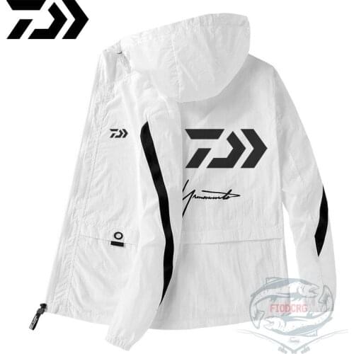 2020 Daiwa Outdoor Long Sleeve Sunscreen Fishing Clothes Breathable Thin Fishing Sunscreen DAWA Jacket Hooded Fishing Clothing