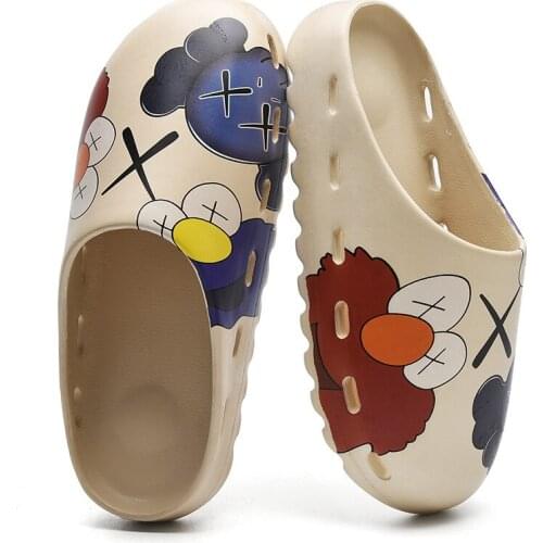 Sandals Hole Shoes Beach Sandals Home Slippers Camouflage Summer Men and Women Casual Garden Shoes