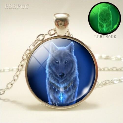 Glowing Wolf Pendant Silver Plated Luminous Necklace Glass Cabochon Pendant Jewelry Glow In Dark Necklaces Lovers Birthday Gifts