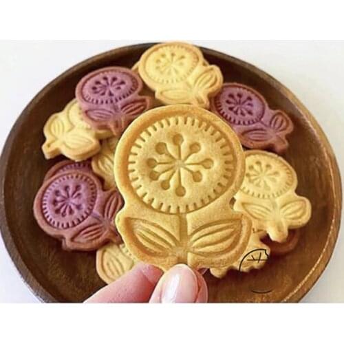 Creatvice 3D Flower Cookie Cutter Stamp Fondant Biscuit Molds DIY Sunflower Decorating Baking Cooking Tools gift