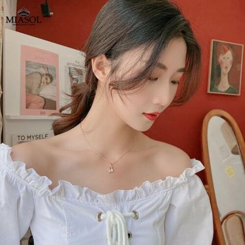 Beautiful Rose Gold Girls Necklace With Round Chain Temperament Fashion Woman Birthday Gift Pendant Copper And Glass Jewelry