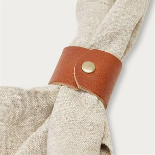 The new Korean version of the leather napkin ring leather napkin ring home furnishings desktop furnishings western decoration