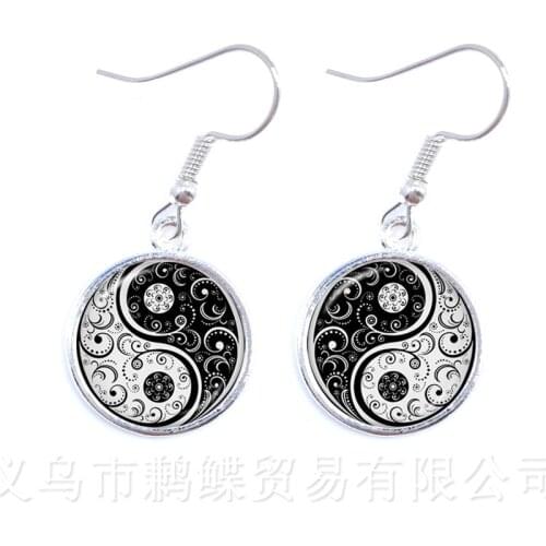 New Classic Tai Chi Yin Yang Drop Earrings Round Glass Art Black White Design Ethnic Earrings For Women Gift Jewelry