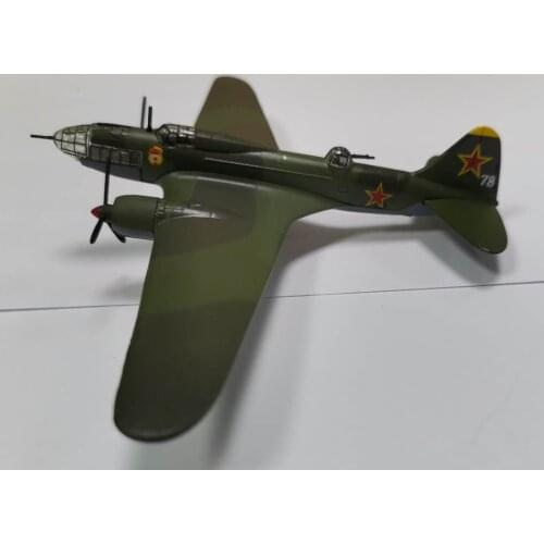 15520 Diecast 1/144 Military Toy airplane Models Ilyushin il-4 bomber fighter Die cast Army Aircraft Model Toys Collection
