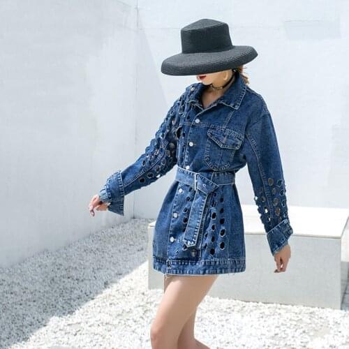 2020 new Street Jacket Jeans BF Style Jackets Women Asymmetric Hole Craft Loose-fit Denim Jacket Females blue/white jean coat