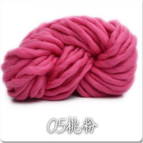 250g/piece 1000g/lot Super Thickness Natural Merino Wool Chunky Yarn Wool Roving Yarn for scarf blanket