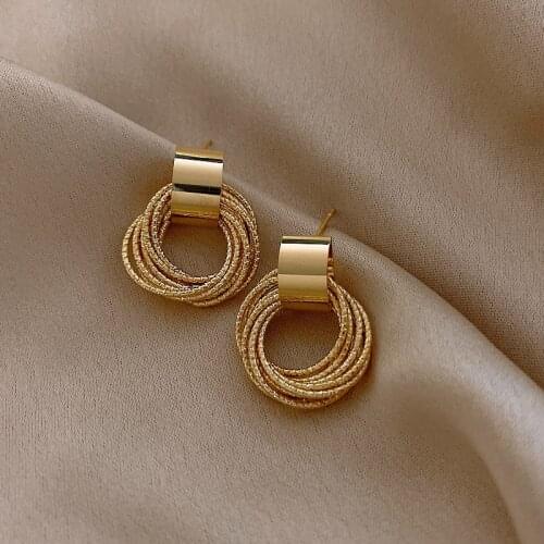 Multiple Small Circle Drop Earrings for Women Golden Texture Earring Fashion Temperament Wedding Jewelry Accessories Party Gifts