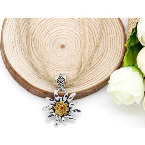 New Pendant Necklace Vintage Yellow Rhinestone Edelweiss Maxi Necklacefor Zinc Alloy Jewelry for OKTOBERFEST FN0071-7