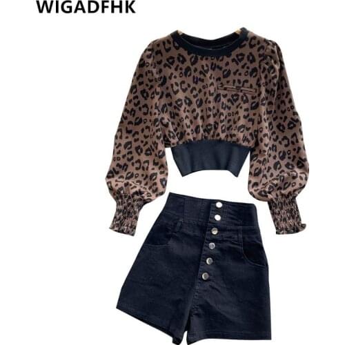 WIGADFHK 2021 Autumn Womens Casual Suit Retro O-neck Pullover Leopard Print Top + High Waist Buttoned Shorts Two-piece Set