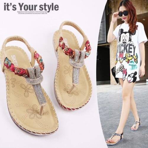 Glitter Slippers Women Summer Sandals 2021 Fashion Bling Female Candy Color Flip Flops Beach Diamond Flat Shoes Outdoor Sandals