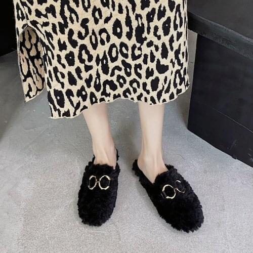 Winter Women House Slippers Faux Fur Fashion Warm Shoes Woman Slip on Flats Female Slides Black home furry slippers
