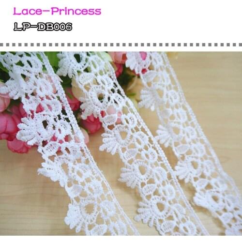 5 yards 4CM white Polyester embroidery Lace skirt hem DIY Dance costumes Accessories Sewing Edge Wedding lace trim DB006