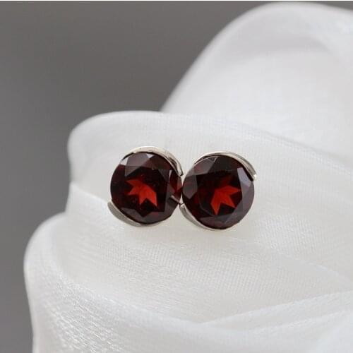 Authentic 925 Sterling Silver Lady Retro Style Charm Earstuds Inlaid Natural Garnet Earring Trendy Handmade Creativ Jewelry Gift
