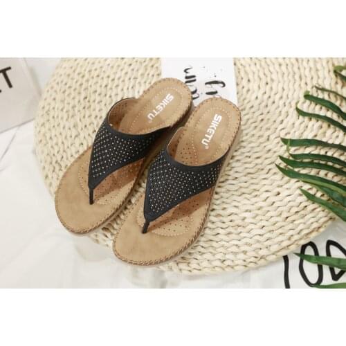 2021 Summer Sandals Crystal Glitter Women Flip Flops Flat Sandals Female Toe Bling Slippers Ladies light Casual outdoors Shoes