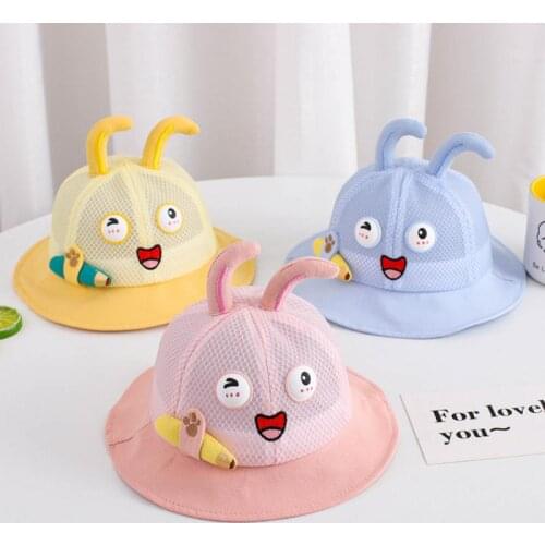 Cartoon smiley face baby hat summer new cute sunshade baby fisherman hat childrens net hat (recommended 1-3 years)