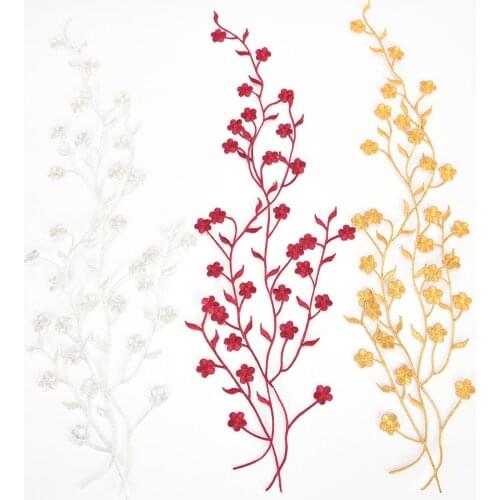 1PCS Lace Fabric Sew On Patch Craft Sewing Embroidered Neckline Collar Plum Blossom Flower Applique Clothing Embroidery Patch
