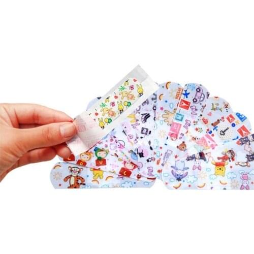 100pcs Transparent Cute Cartoon Waterproof Wound Bandages Breathable Dustproof First Band Aid Adhesive Emergency Kit for Kids