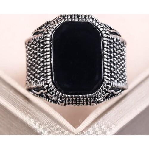 Vintage Black Stone Mens Ring Punk Ancient Silver Color Chunky Finger Rings for Male Party Classic Pattern Charm Jewelry Gift