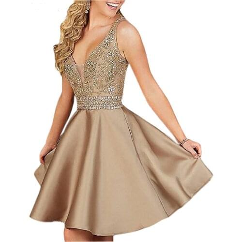 Champagne Gold Homecoming Dresses 2021 V-Neck Beading Rhinestone Knee-Length Short Graduation Prom Party Gown Mini Custom Made