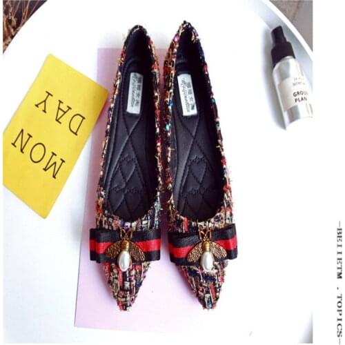 Plus size womens shoes breathable lightweight rhinestone flat shoes for women casual canvas loafers female footwear 2019