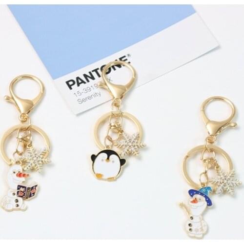 Cute Snowman Keychain Penguin Snowflake Keyring Car Bag Ornament School Keyring Airpods Accessories High Quality Gifts Jewelry
