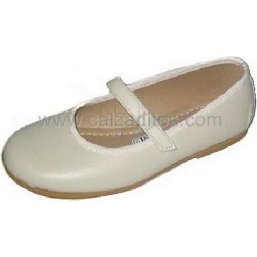 Communion shoes for girl leather beige or porcelain, of Calzaditos