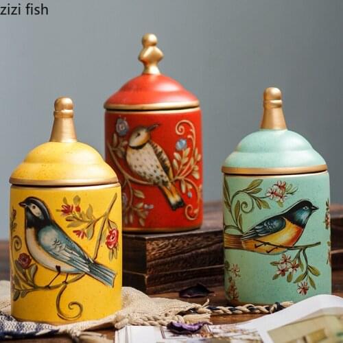 Flower and Bird Painted Cans Ceramic Storage Jars Tea Canister Candy Pot Decorative Storage Jar with Cover Spice Organizer Box