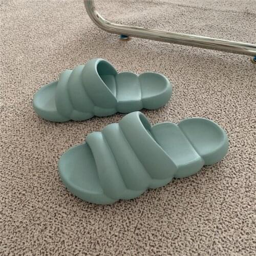 Non-slip Women Summer Platform Slippers Beach Slide Sandals Flip Flops Candy High Heels Ladies Girls Bathroom Shoes TX463