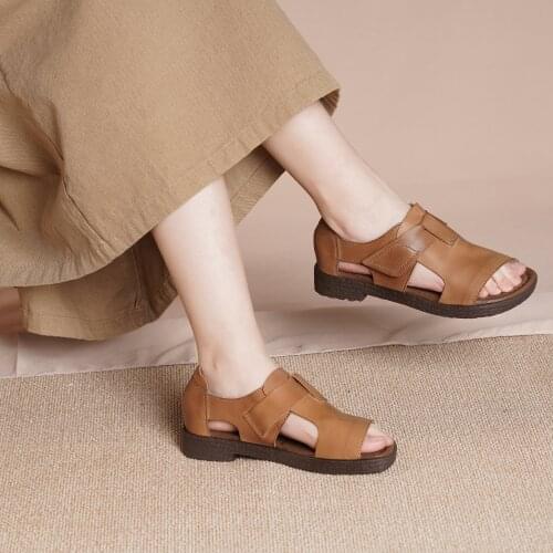 2021 Designer Summer Shoes Genuine Leather Gladiator Sandals Soft Knit Retro Chunky Velcro Shoes Khaki