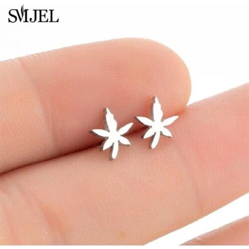 Bohemian Stainless Steel Leaf Earrings Silver Color Fashion Canada Leaf Stud Earring Tropical Maple Jewelry Pendientes femme