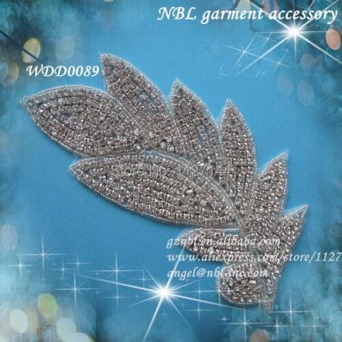 Beaded rhinestone flower applique patch WDD0089