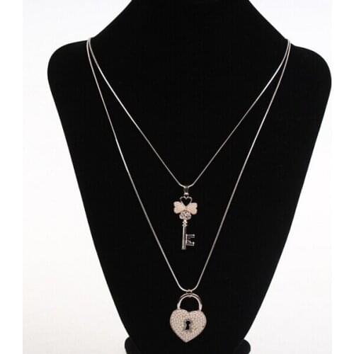 New Hotsale Double Layer Lock and Key Pendant Snake Necklace For Women Long Sweater Necklace Fashion Jewelry Accessories