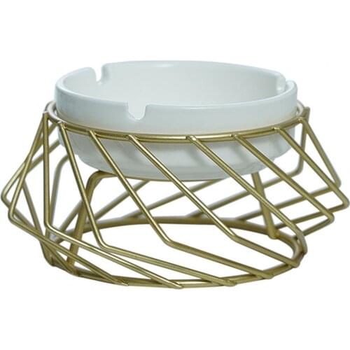 Hot Sale 60% Creative Cigarettes Ashtray Creative Heat Resistant Ceramic Outdoor Iron Holder Smoking Ash Tray For Living Room