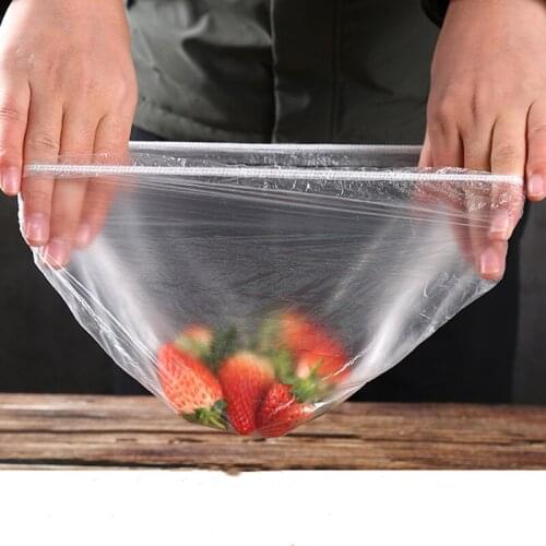 Food-grade plastic wrap self-sealing household refrigerator leftovers are sealed and kept fresh at one time