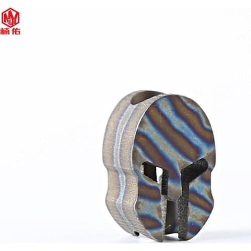 1PCS High Quality EDC Paracord Knife Beads Outdoor Survival Parachute Gadget Accessories Titanium Alloy Car Keychain Pendant