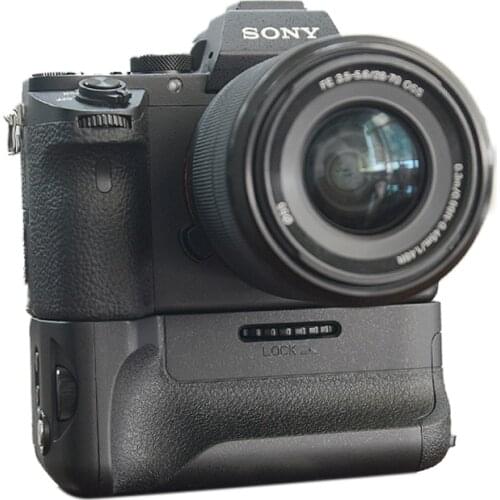 Battery Grip VG-C2EM Vertical Shooting Artifact, Can Be Used With Two NP-FW50, Suitable For Sony A7l l A7R2 A7M2