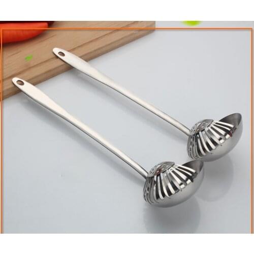Two-in-one soup spoon with long handle, household strainer, cooking colander, kitchen spoon, stainless steel spoon, tableware