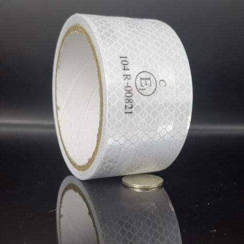 3M Red White Yellow Conspicuity Reflective Tape Trucks Trailers Safety Warning Sign