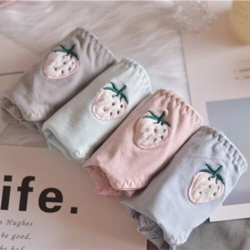 Japanese Strawberry Embroidery Cartoon Womens Underwear Traceless Seamless Panties For Women Lace Briefs Kawaii Lingerie Cotton