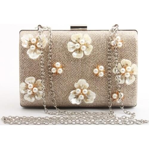 Woman Evening Bag Gold Glittered Pearl Flower Clutch bags Wallet Wedding Purse Party Banquet Girls Shoulder Messenger Bags Chain