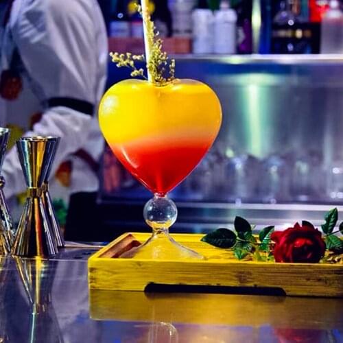 Creative Wine Whiskey Glass Cup Transparent Goblet Milk Cup Tea Wine Cupspretty heart-shaped Glasses