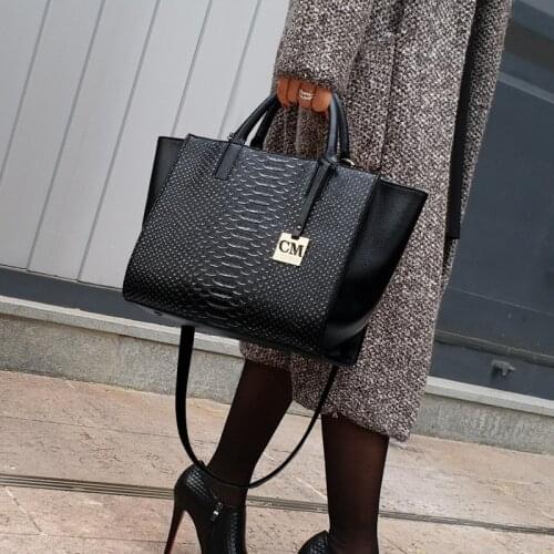 100% Cow Leather Handbags 2021 New Ladies Simple Shoulder Messenger All-match Fashionable Purses and Handbags Gg louisvuiton cc