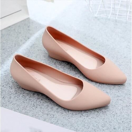 2019 New Woman Wedges Sandals Simple Girls Jelly Shoes Waterproof Ladies Pointed Toe Heels Casual Working Shoes zapatos de mujer